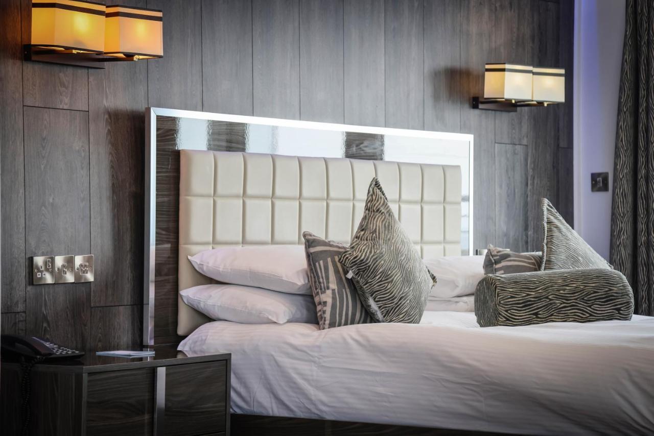 Suite Balcony & Sea View