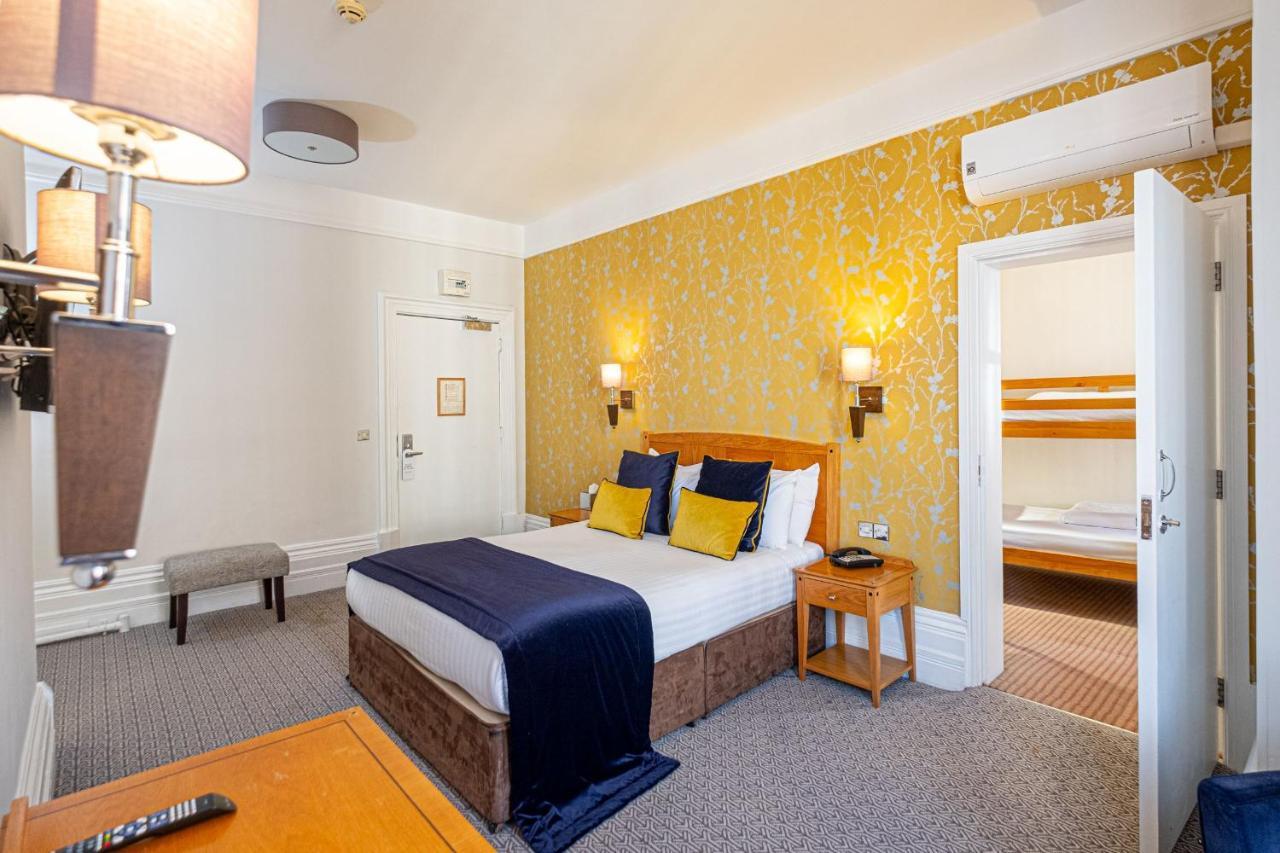 Family Connecting Room with Air Conditioning,1327982471:JPEG