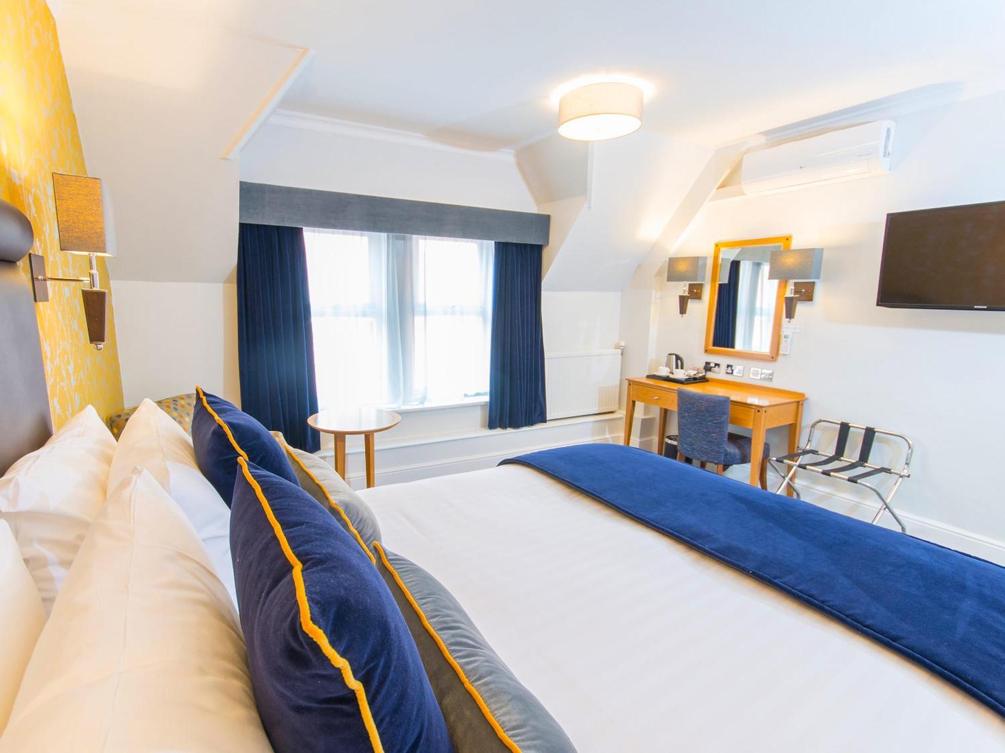Superior Double or Twin Room Air Conditioning