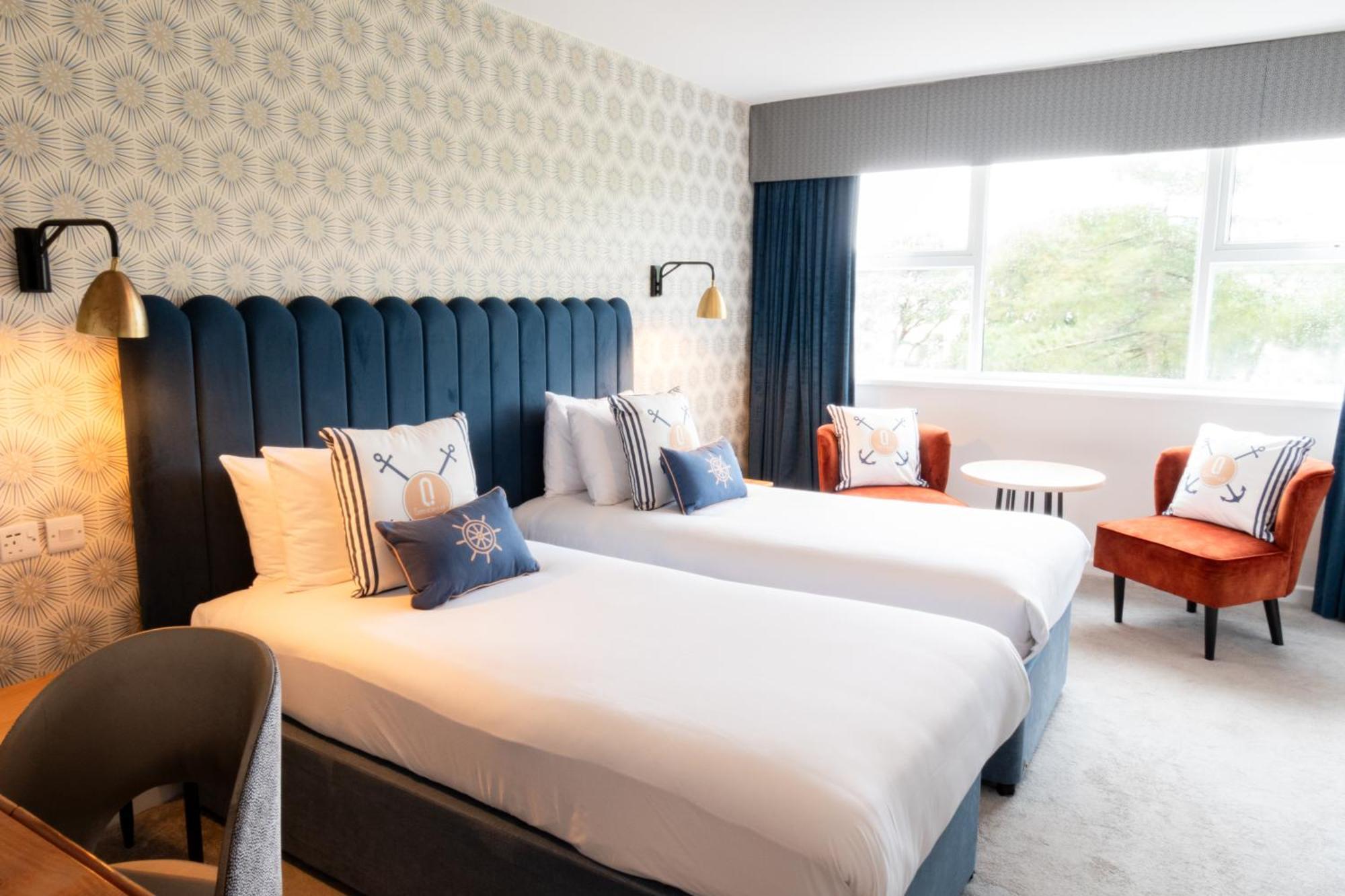 Superior Twin Room