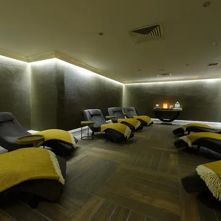 Connaught Lodge-3